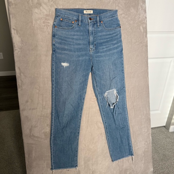 Madewell Denim - Madewell The Perfect Vintage Jean – Raw-Hem / Distressed Edition | Size 28